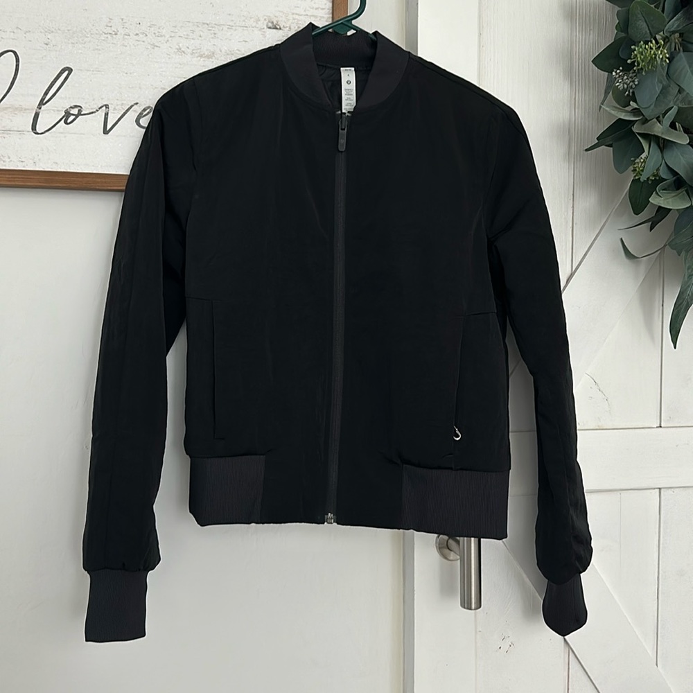 Women’s Lululemon Black Bomber Jacket